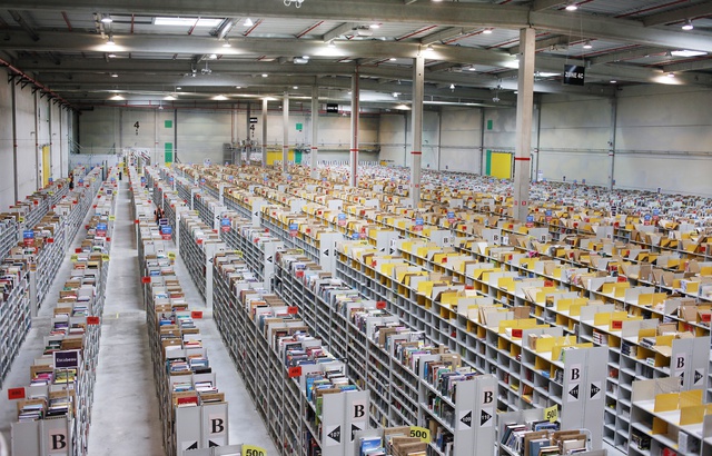 Amazon: Le géant du e-commerce va créer 1.800 emplois en CDI en France dans les prochains mois.