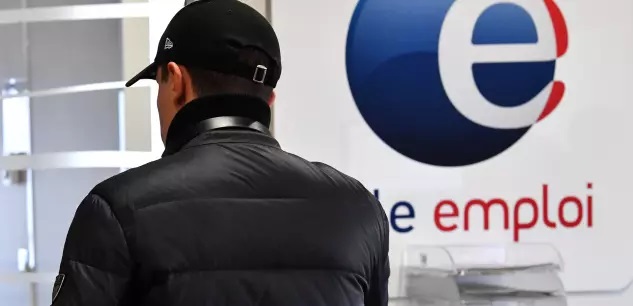 200 000 personnes sans indemnité, certaines allocations divisées par deux ! 