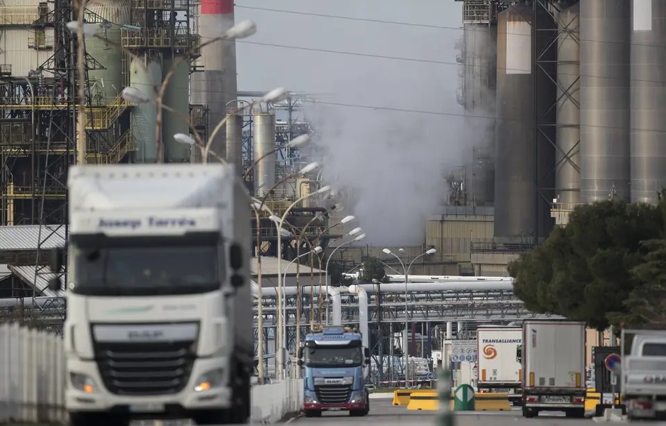 Bouches-du-Rhône : Vers un durcissement des grèves au sein des raffineries.