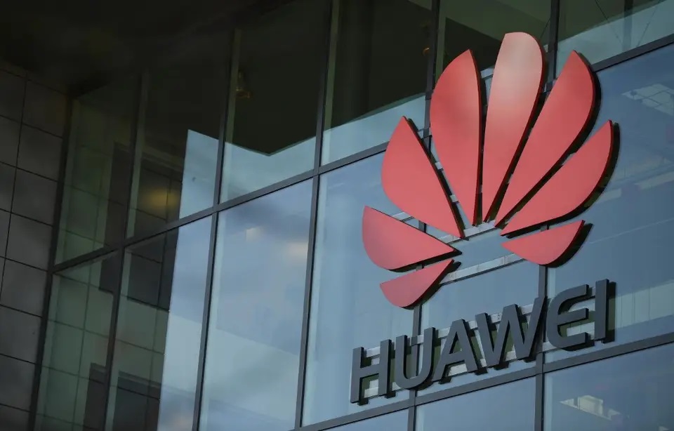 Huawei va installer une usine d'équipements pour la 5G en France.