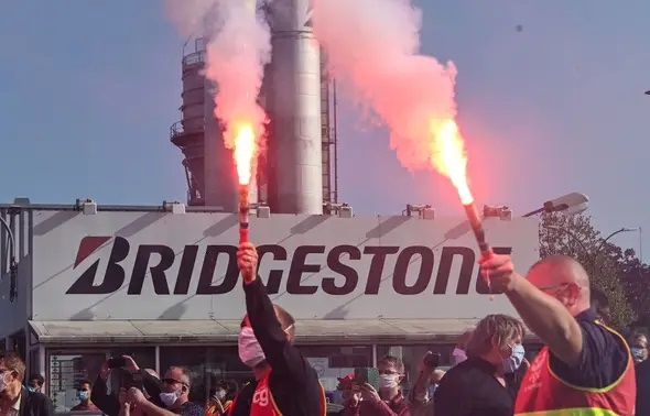 Bridgestone : Manifestation contre la fermeture de l’usine de Béthune.