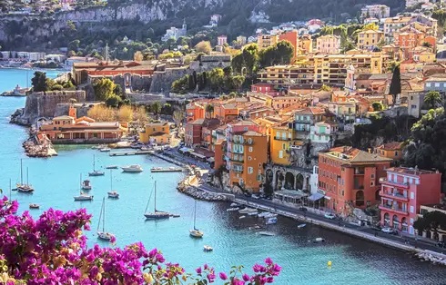 Vacances : Avec le site Alentour, le tourisme de proximité fait sa com