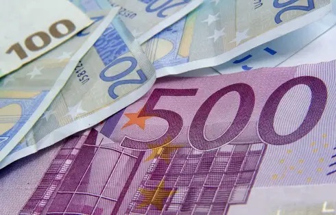Système U va verser une prime de 500 euros à 6.000 de ses salariés dans le secteur de la logistique