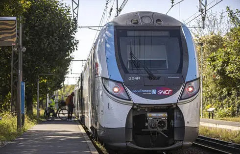 SNCF Connect : Djebbari veut que les soucis de l'application soient résolus « au plus vite ».