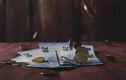 Prix : L’Insee table sur une inflation « entre 3 % et 3,5 % » au premier semestre