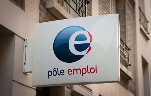 L'emploi salarié continue sa progression dans le privé avec 93.000 créations nettes au 2e trimestre.