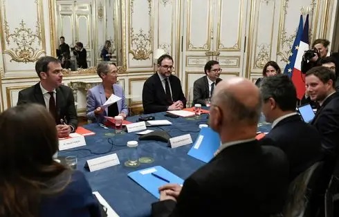 Pénurie de carburant : Le gouvernement prêt à « prendre ses responsabilités ! »