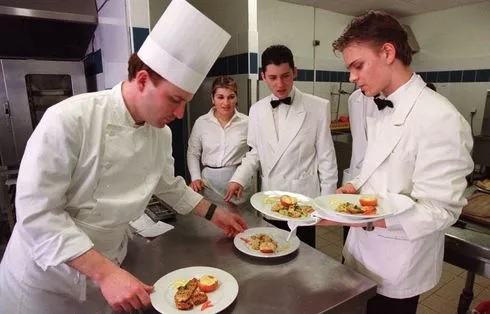 Plus de 800.000 contrats d’apprentissage signés en 2022
