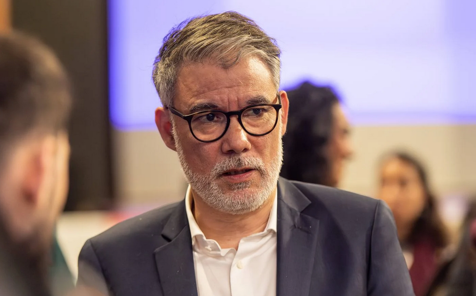 Travail le 1er-Mai : &laquo; Il faut poser des limites &raquo;&hellip; Olivier Faure n&rsquo;exclut pas une motion de censure