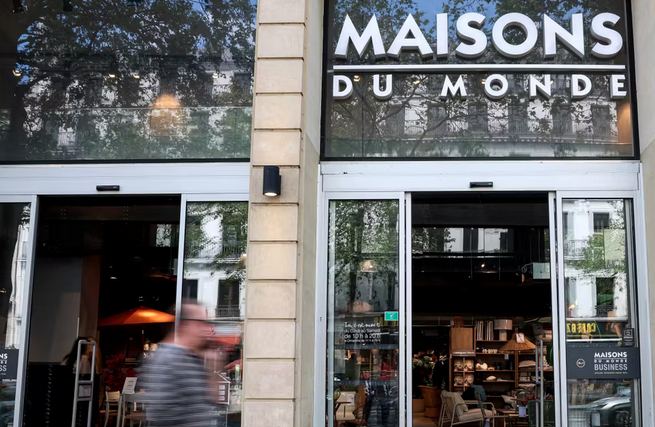 Maisons du monde annonce une perte nette de 406 millions d&rsquo;euros en 2025 et la signature d&rsquo;un plan de sauvetage avec deux fonds britanniques