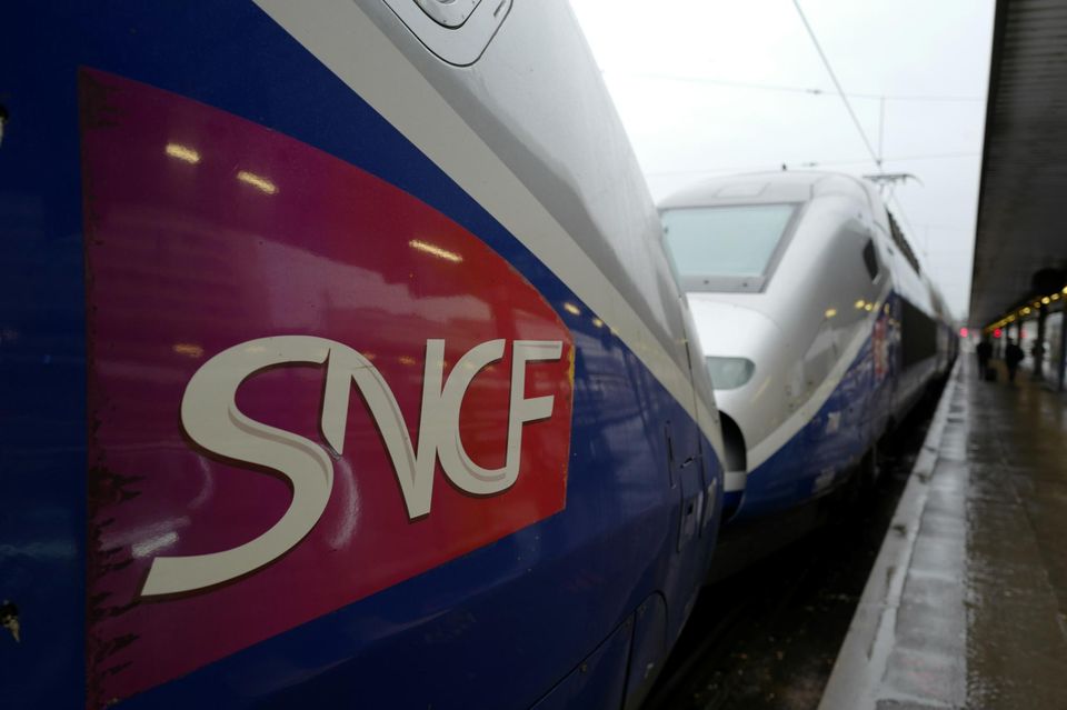 SNCF : Le gouvernement prêt à dégainer ses ordonnances !